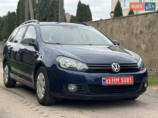 Синий Фольксваген Гольф, объемом двигателя 1.6 л и пробегом 235 тыс. км за 7950 $, фото 7 на Automoto.ua