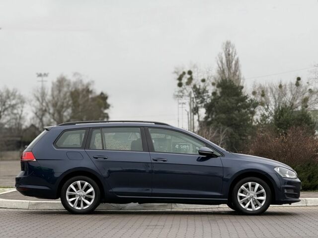 Синий Фольксваген Гольф, объемом двигателя 1.6 л и пробегом 283 тыс. км за 10950 $, фото 5 на Automoto.ua