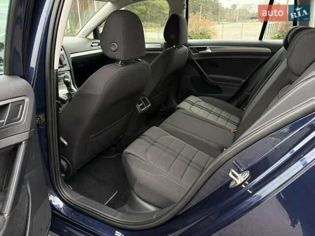 Синій Фольксваген Гольф, об'ємом двигуна 1.6 л та пробігом 283 тис. км за 10950 $, фото 37 на Automoto.ua