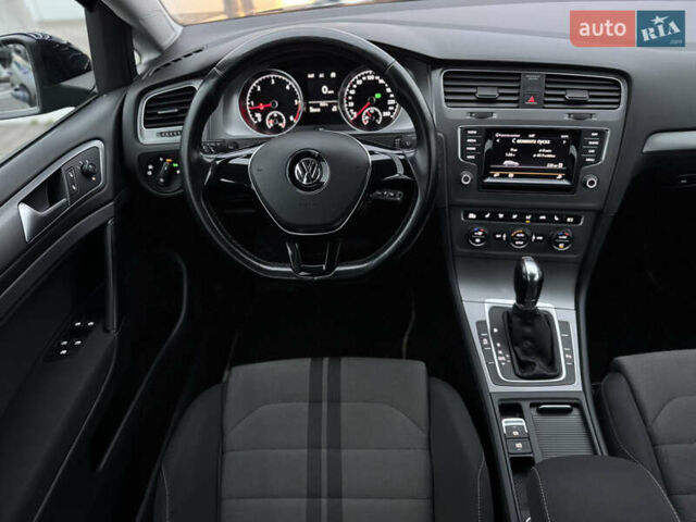 Синій Фольксваген Гольф, об'ємом двигуна 1.6 л та пробігом 283 тис. км за 11300 $, фото 22 на Automoto.ua