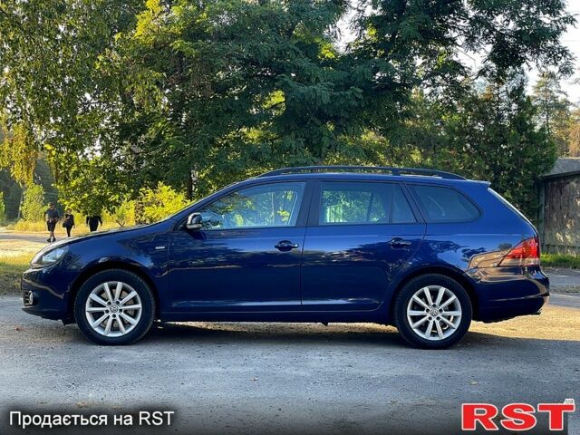 Синий Фольксваген Гольф, объемом двигателя 2 л и пробегом 210 тыс. км за 9400 $, фото 6 на Automoto.ua