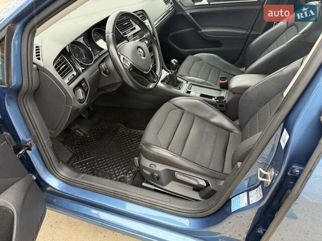 Синий Фольксваген Гольф, объемом двигателя 1.97 л и пробегом 271 тыс. км за 9700 $, фото 17 на Automoto.ua