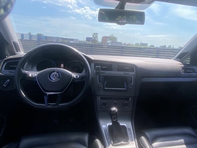 Синий Фольксваген Гольф, объемом двигателя 1.6 л и пробегом 355 тыс. км за 10500 $, фото 6 на Automoto.ua