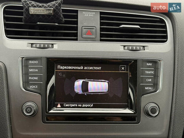 Синій Фольксваген Гольф, об'ємом двигуна 1.6 л та пробігом 283 тис. км за 10950 $, фото 31 на Automoto.ua