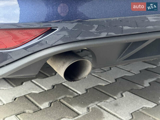 Синий Фольксваген Гольф, объемом двигателя 1.6 л и пробегом 280 тыс. км за 8999 $, фото 9 на Automoto.ua