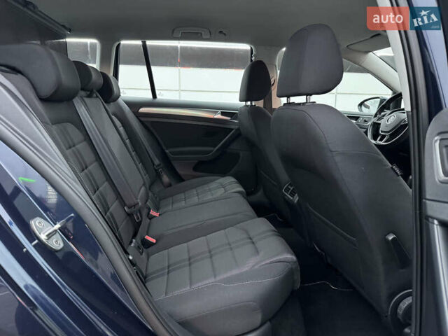 Синій Фольксваген Гольф, об'ємом двигуна 1.6 л та пробігом 283 тис. км за 11300 $, фото 43 на Automoto.ua