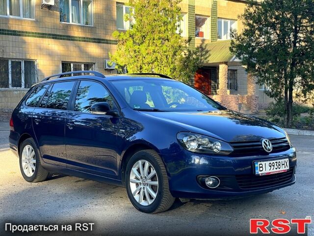 Синий Фольксваген Гольф, объемом двигателя 2 л и пробегом 210 тыс. км за 9400 $, фото 3 на Automoto.ua