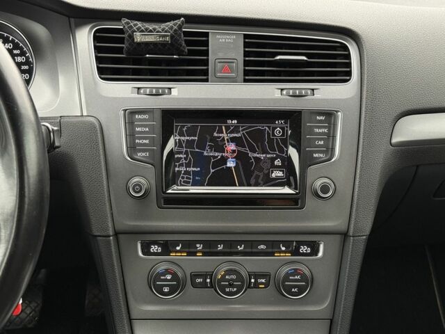 Синий Фольксваген Гольф, объемом двигателя 1.6 л и пробегом 283 тыс. км за 10950 $, фото 16 на Automoto.ua