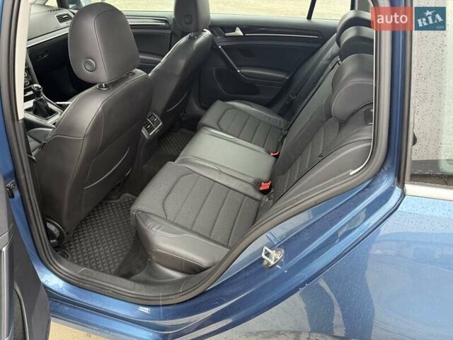 Синий Фольксваген Гольф, объемом двигателя 1.97 л и пробегом 271 тыс. км за 9700 $, фото 19 на Automoto.ua