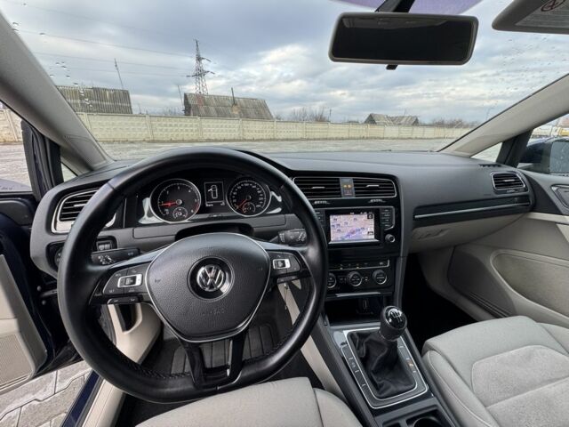 Синий Фольксваген Гольф, объемом двигателя 1.6 л и пробегом 280 тыс. км за 8999 $, фото 12 на Automoto.ua