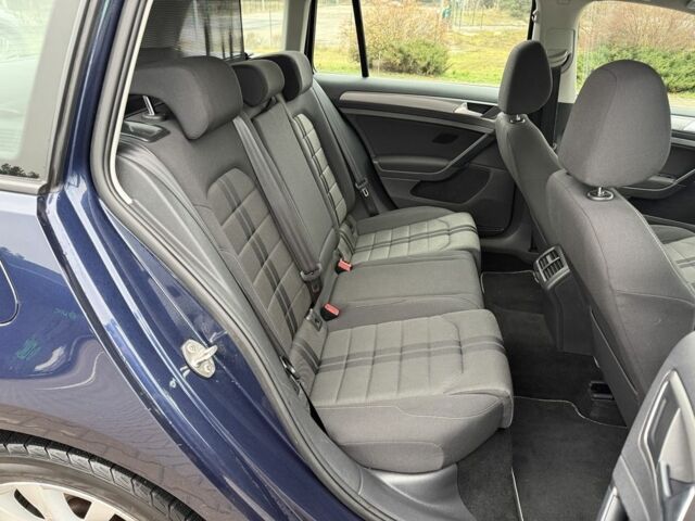 Синий Фольксваген Гольф, объемом двигателя 1.6 л и пробегом 283 тыс. км за 10950 $, фото 20 на Automoto.ua