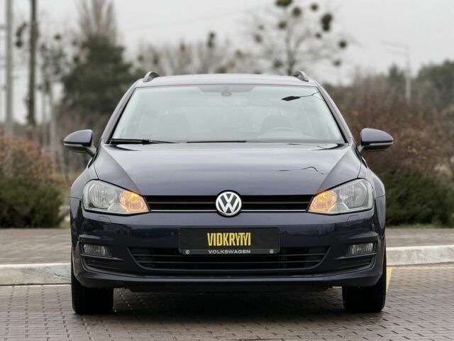 Синий Фольксваген Гольф, объемом двигателя 1.6 л и пробегом 283 тыс. км за 10950 $, фото 2 на Automoto.ua