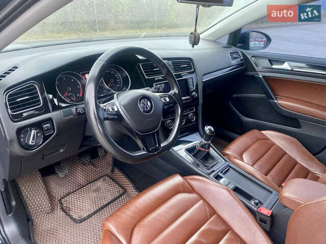 Синий Фольксваген Гольф, объемом двигателя 1.6 л и пробегом 250 тыс. км за 11500 $, фото 15 на Automoto.ua