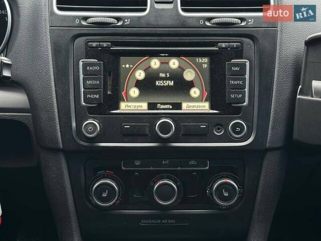 Синій Фольксваген Гольф, об'ємом двигуна 1.6 л та пробігом 368 тис. км за 6900 $, фото 8 на Automoto.ua