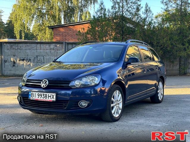 Синий Фольксваген Гольф, объемом двигателя 2 л и пробегом 210 тыс. км за 9400 $, фото 2 на Automoto.ua