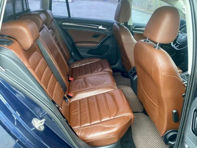 Синій Фольксваген Гольф, об'ємом двигуна 1.6 л та пробігом 250 тис. км за 11500 $, фото 17 на Automoto.ua