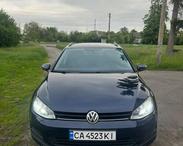 Синий Фольксваген Гольф, объемом двигателя 1.6 л и пробегом 290 тыс. км за 7800 $, фото 3 на Automoto.ua