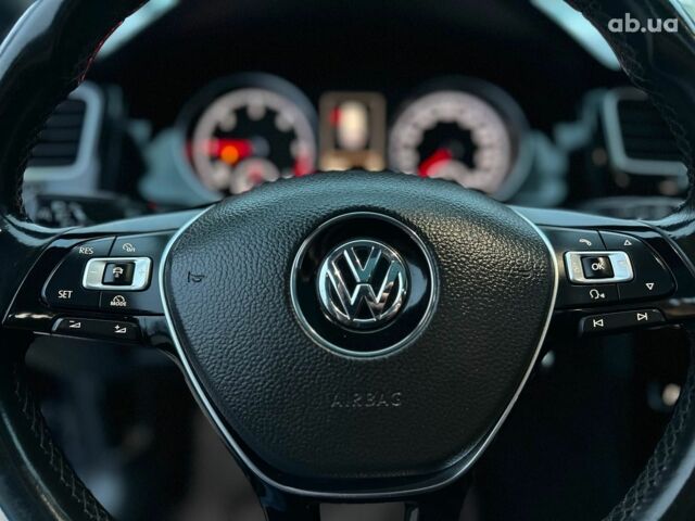 Синий Фольксваген Гольф, объемом двигателя 1.6 л и пробегом 251 тыс. км за 11490 $, фото 36 на Automoto.ua