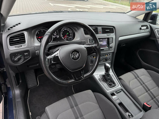 Синій Фольксваген Гольф, об'ємом двигуна 1.6 л та пробігом 283 тис. км за 10950 $, фото 22 на Automoto.ua