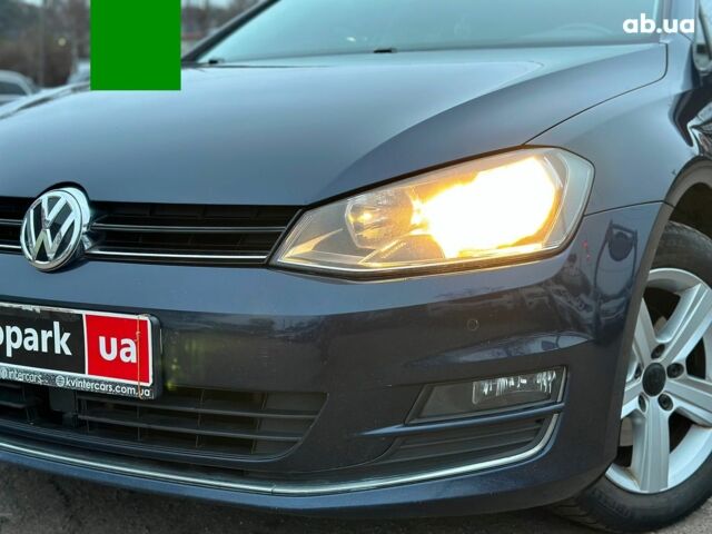 Синий Фольксваген Гольф, объемом двигателя 1.6 л и пробегом 251 тыс. км за 11490 $, фото 2 на Automoto.ua