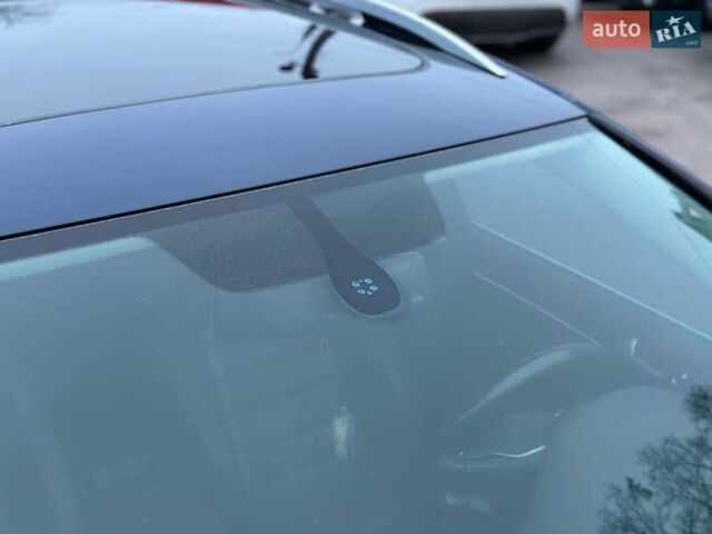 Синий Фольксваген Гольф, объемом двигателя 1.6 л и пробегом 251 тыс. км за 11490 $, фото 14 на Automoto.ua