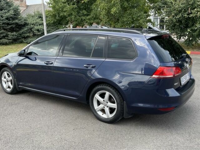 Синий Фольксваген Гольф, объемом двигателя 1.4 л и пробегом 241 тыс. км за 8800 $, фото 1 на Automoto.ua