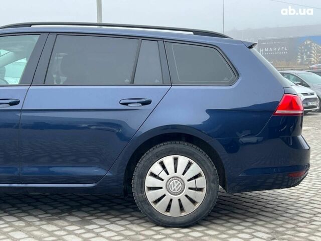 Синий Фольксваген Гольф, объемом двигателя 1.6 л и пробегом 252 тыс. км за 9990 $, фото 5 на Automoto.ua