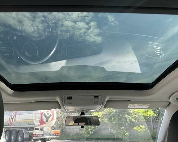 Синий Фольксваген Гольф, объемом двигателя 1.97 л и пробегом 289 тыс. км за 12500 $, фото 16 на Automoto.ua