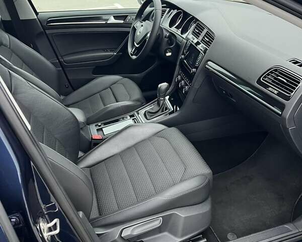 Синий Фольксваген Гольф, объемом двигателя 1.97 л и пробегом 244 тыс. км за 13000 $, фото 6 на Automoto.ua