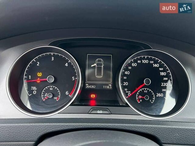 Синій Фольксваген Гольф, об'ємом двигуна 1.6 л та пробігом 252 тис. км за 9990 $, фото 21 на Automoto.ua