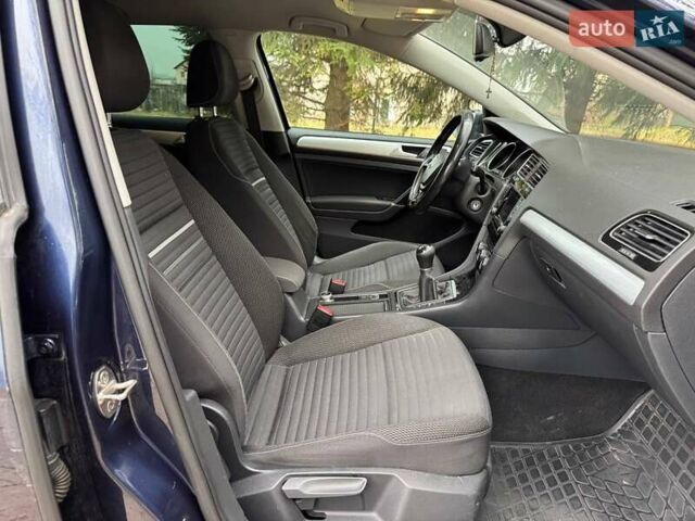 Синій Фольксваген Гольф, об'ємом двигуна 1.6 л та пробігом 292 тис. км за 10200 $, фото 22 на Automoto.ua