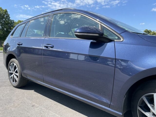 Синий Фольксваген Гольф, объемом двигателя 1.6 л и пробегом 182 тыс. км за 11500 $, фото 2 на Automoto.ua