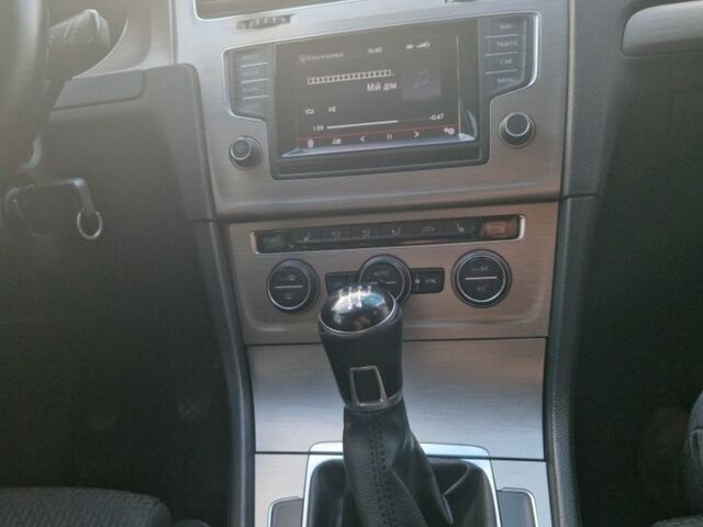 Синий Фольксваген Гольф, объемом двигателя 1.6 л и пробегом 260 тыс. км за 10200 $, фото 1 на Automoto.ua