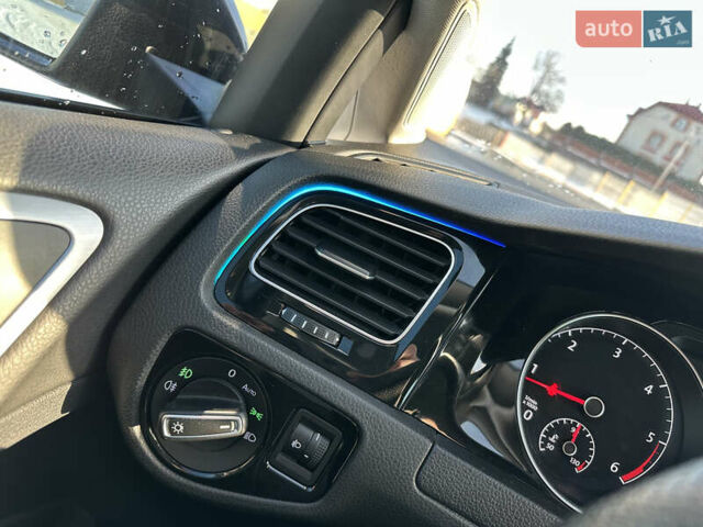 Синій Фольксваген Гольф, об'ємом двигуна 1.97 л та пробігом 238 тис. км за 12500 $, фото 26 на Automoto.ua