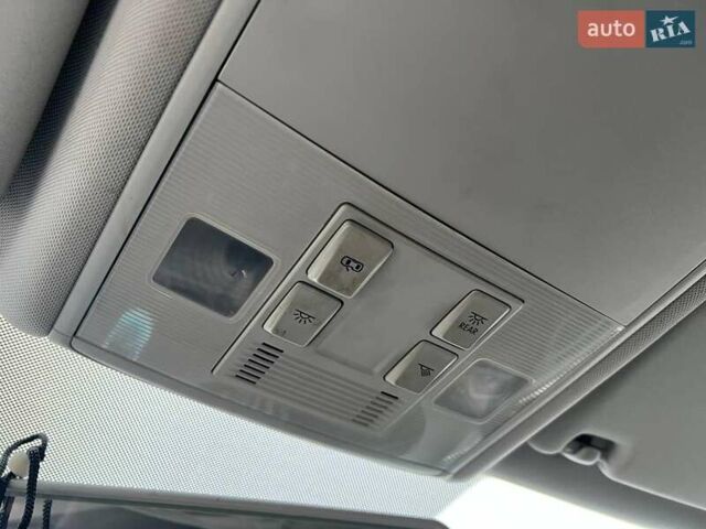 Синій Фольксваген Гольф, об'ємом двигуна 1.6 л та пробігом 252 тис. км за 9990 $, фото 30 на Automoto.ua