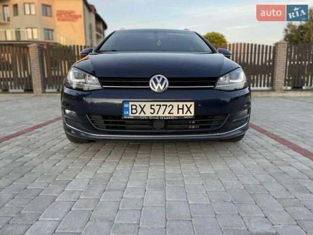 Фольксваген Гольф 2014 в Хмельницком на Automoto.ua Синий Фольксваген Гольф, объемом двигателя 1.6 л и пробегом 264 тыс. км за 11800 $, фото 5 на Automoto.ua