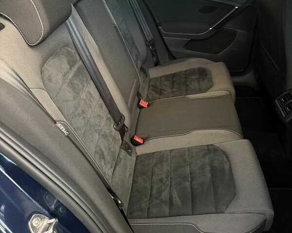 Синій Фольксваген Гольф, об'ємом двигуна 1.97 л та пробігом 241 тис. км за 11700 $, фото 2 на Automoto.ua