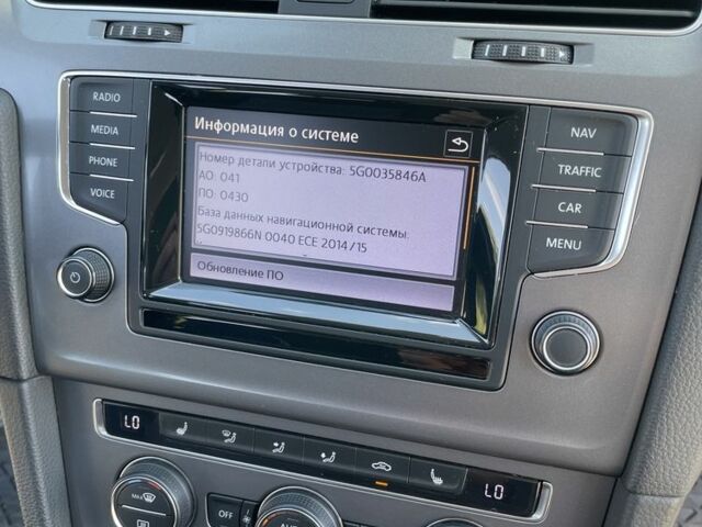 Синий Фольксваген Гольф, объемом двигателя 1.6 л и пробегом 182 тыс. км за 11500 $, фото 18 на Automoto.ua