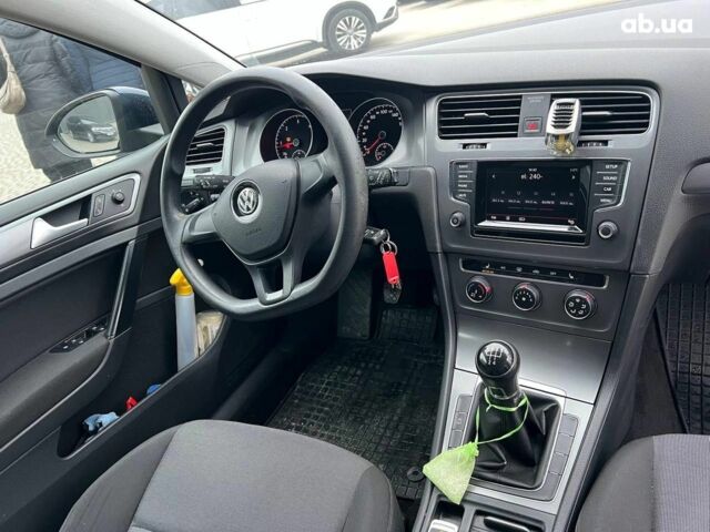 Синий Фольксваген Гольф, объемом двигателя 1.6 л и пробегом 252 тыс. км за 9990 $, фото 39 на Automoto.ua