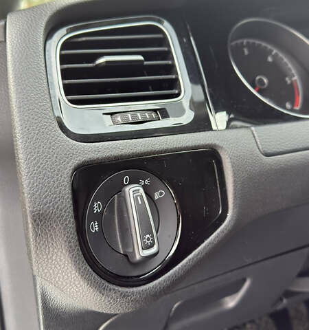 Синій Фольксваген Гольф, об'ємом двигуна 1.97 л та пробігом 298 тис. км за 13299 $, фото 38 на Automoto.ua