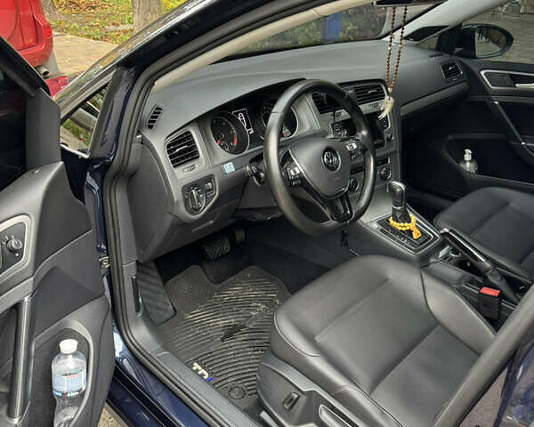 Синий Фольксваген Гольф, объемом двигателя 1.97 л и пробегом 145 тыс. км за 15000 $, фото 7 на Automoto.ua