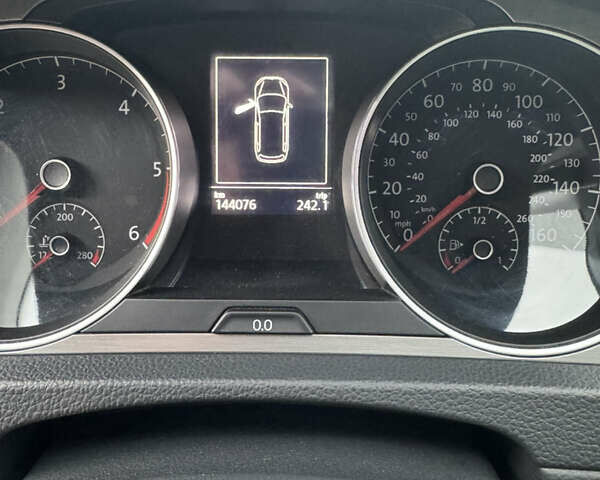 Синий Фольксваген Гольф, объемом двигателя 1.97 л и пробегом 145 тыс. км за 15000 $, фото 21 на Automoto.ua