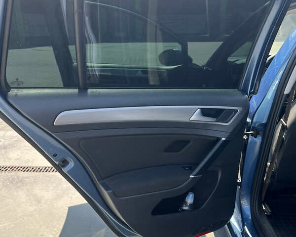 Синій Фольксваген Гольф, об'ємом двигуна 1.97 л та пробігом 241 тис. км за 12900 $, фото 15 на Automoto.ua