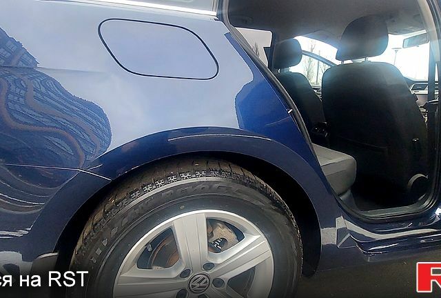 Синій Фольксваген Гольф, об'ємом двигуна 2 л та пробігом 284 тис. км за 9500 $, фото 9 на Automoto.ua