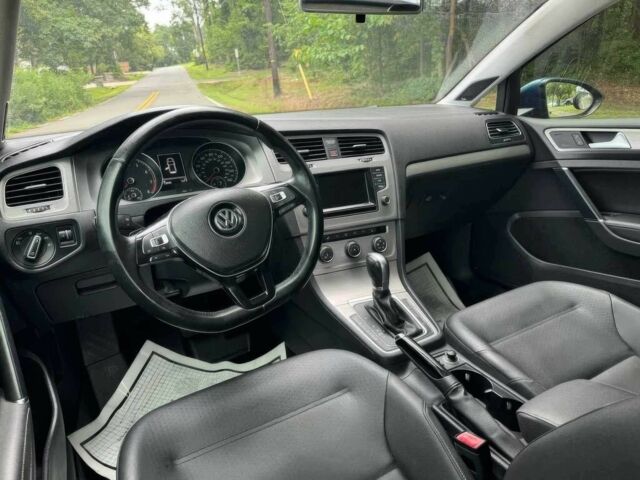 Синий Фольксваген Гольф, объемом двигателя 1.8 л и пробегом 80 тыс. км за 3950 $, фото 6 на Automoto.ua