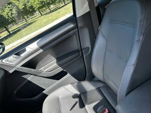 Синій Фольксваген Гольф, об'ємом двигуна 0 л та пробігом 200 тис. км за 9500 $, фото 19 на Automoto.ua