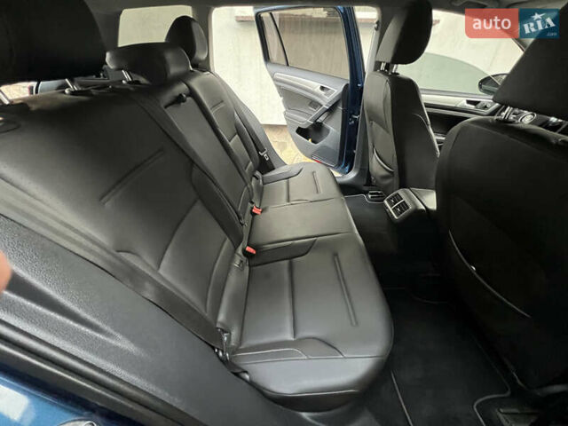 Синий Фольксваген Гольф, объемом двигателя 1.97 л и пробегом 186 тыс. км за 11600 $, фото 18 на Automoto.ua