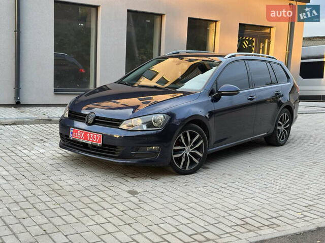 Синий Фольксваген Гольф, объемом двигателя 1.6 л и пробегом 277 тыс. км за 9400 $, фото 3 на Automoto.ua