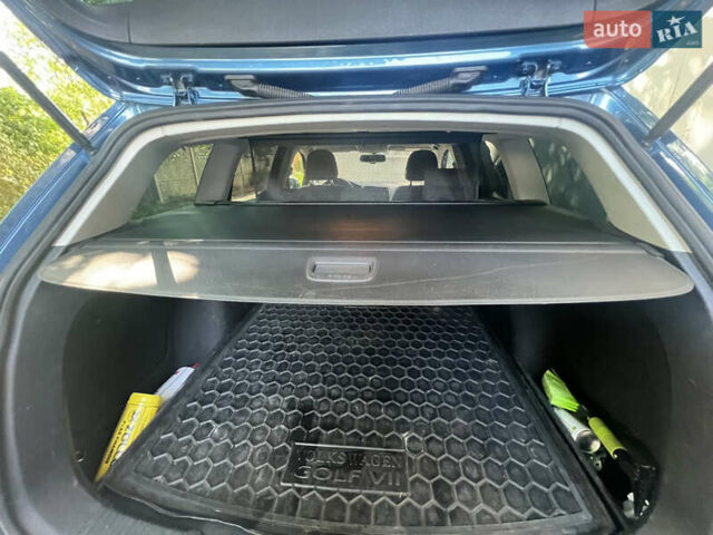 Синій Фольксваген Гольф, об'ємом двигуна 1.97 л та пробігом 241 тис. км за 12900 $, фото 24 на Automoto.ua