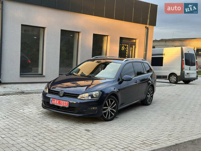 Синий Фольксваген Гольф, объемом двигателя 1.6 л и пробегом 277 тыс. км за 9400 $, фото 1 на Automoto.ua